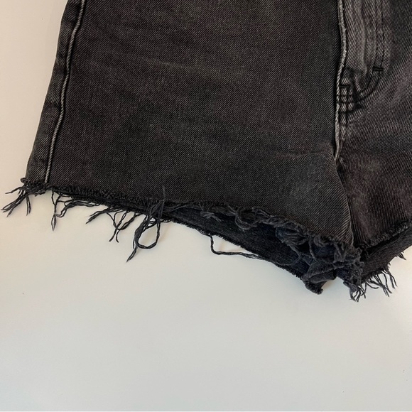 Topshop Denim A-line Mom Short in Washed Black - Picture 7 of 13